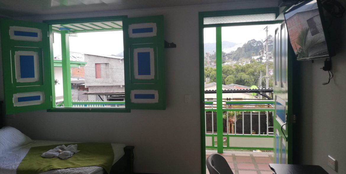 HOTEL LA FLORESTA 2 CAMAS 4